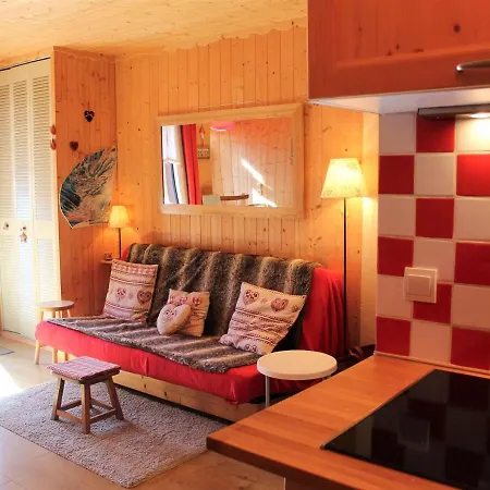 Apartmán A Les Claux, Proche Commodites Et Pistes, Balcon En Rez-de-chaussee - Fr-1-330b-130 *